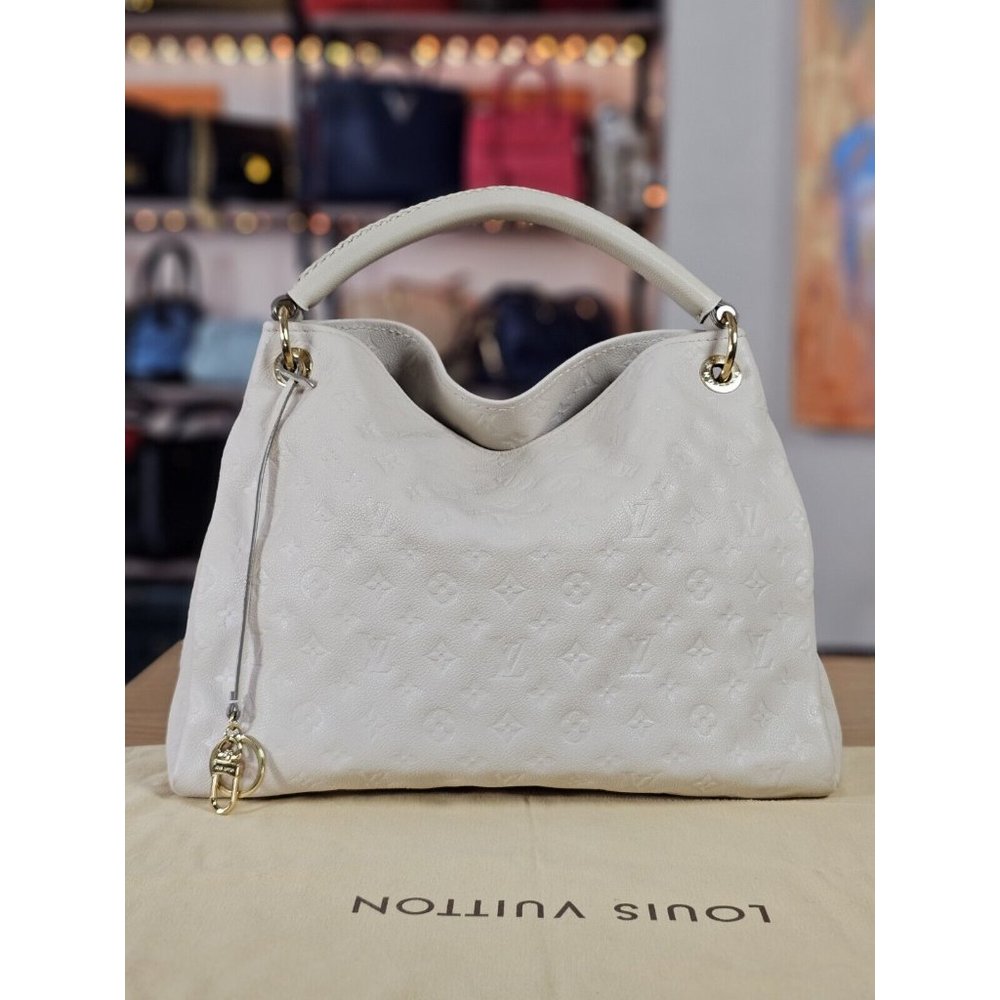 Louis Vuitton Artsy MM Empreinte Hobo Bag